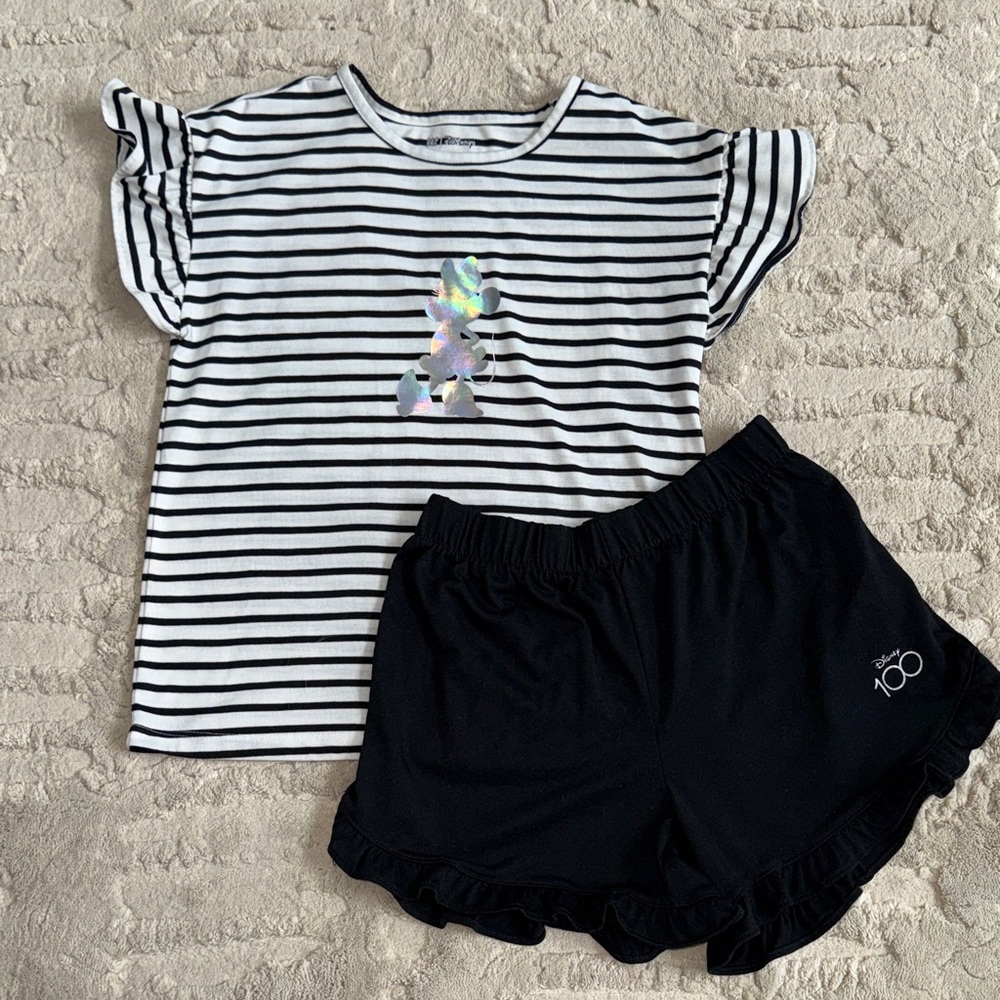Gap x Disney Striped Black and White Minnie T-Shirt with Black Ruffle Shorts